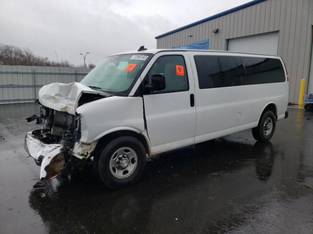 1GAZGPFG5H1337410 - 2017 CHEVROLET EXPRESS G3 LT WHITE photo 1