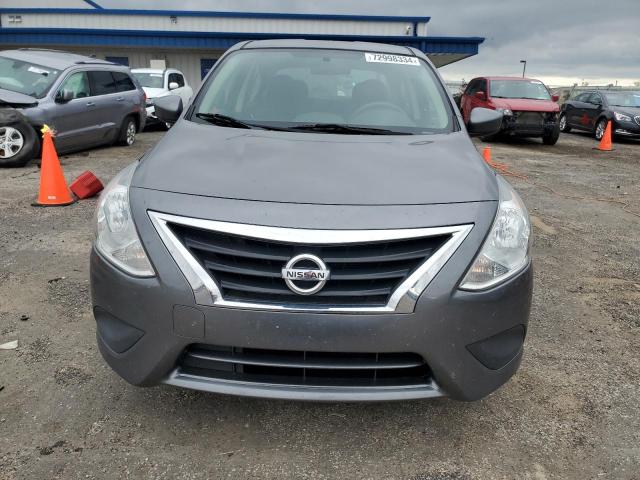 3N1CN7APXGL839947 - 2016 NISSAN VERSA S GRAY photo 5