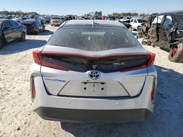 JTDKARFP8H3006606 - 2017 TOYOTA PRIUS PRIM 银色 照片 6