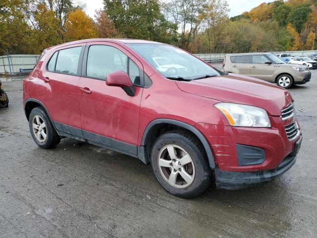 KL7CJPSB1FB255557 - 2015 CHEVROLET TRAX 1LS RED photo 4