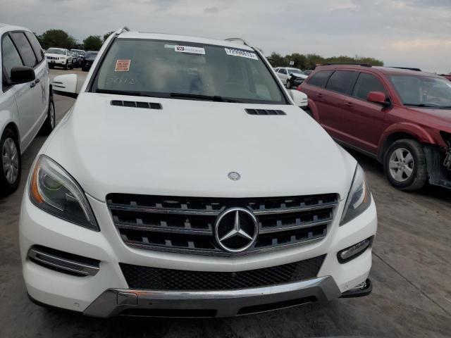 4JGDA5HB3FA517826 - 2015 MERCEDES-BENZ ML 350 4MATIC WHITE photo 5