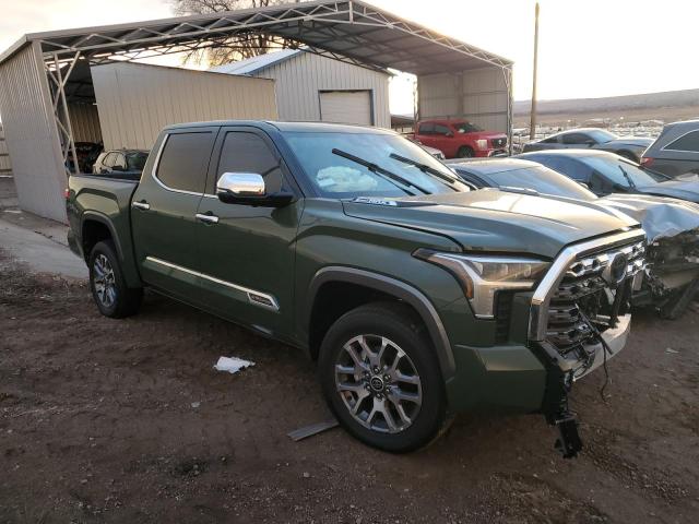 5TFMC5AB8PX001808 - 2023 TOYOTA TUNDRA CREWMAX PLATINUM Grün Foto 4