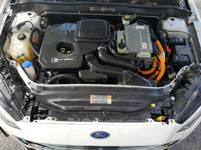 3FA6P0LU1LR212100 - 2020 FORD FUSION SE WHITE photo 11