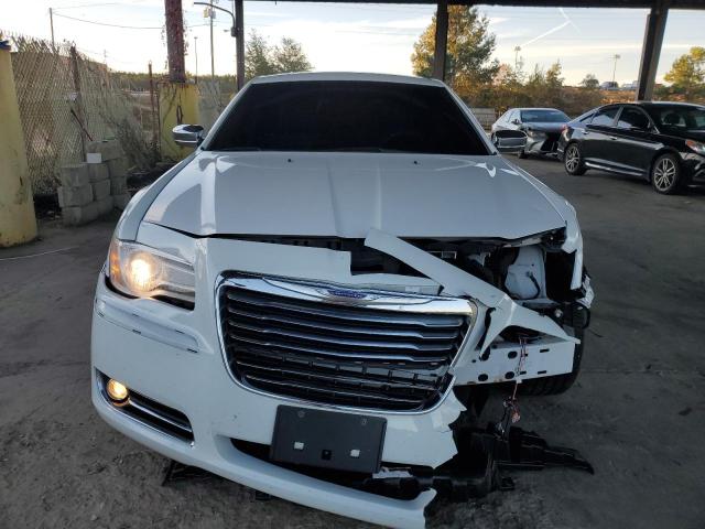 2C3CCACG0CH134157 - 2012 CHRYSLER 300 LIMITED WHITE photo 5