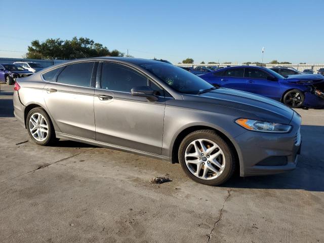 3FA6P0H78ER204498 - 2014 FORD FUSION SE GRAY photo 4