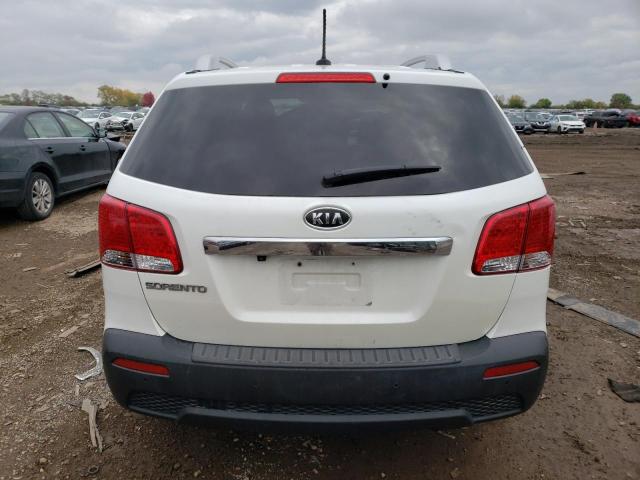 5XYKT3A69CG236777 - 2012 KIA SORENTO EX BASE WHITE photo 6