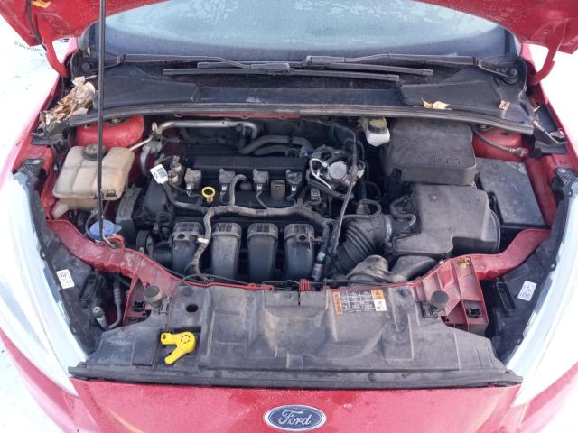 1FADP3K29HL217995 - 2017 FORD FOCUS SE RED photo 11