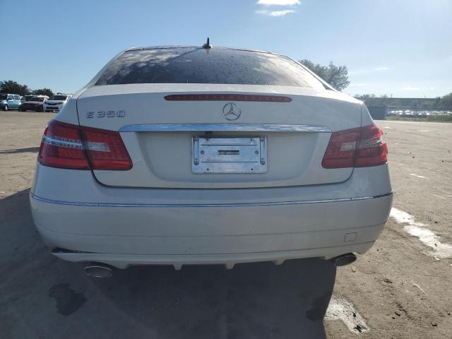 WDDKJ5GB3BF096478 - 2011 MERCEDES-BENZ E 350 WHITE photo 6