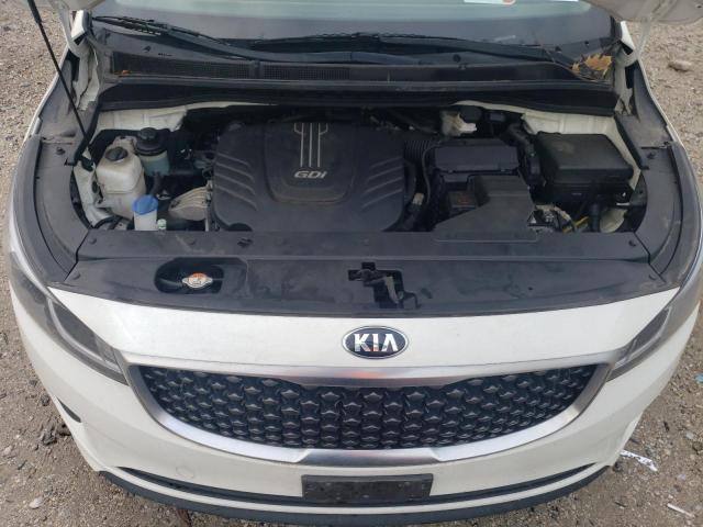 KNDMA5C14J6409164 - 2018 KIA SEDONA L WHITE photo 12