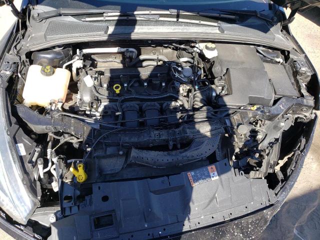 1FADP3F22HL284867 - 2017 FORD FOCUS SE BLACK photo 11