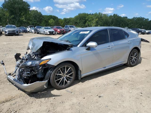 4T1G11AK7PU803484 - 2023 TOYOTA CAMRY SE NIGHT SHADE SILVER photo 1