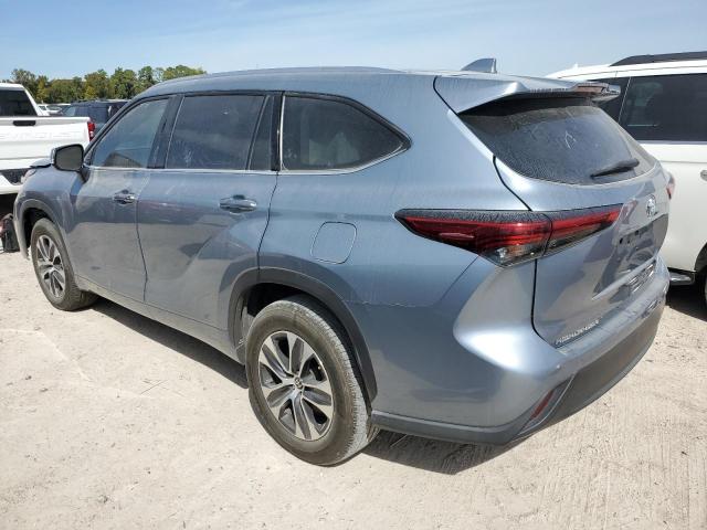 5TDGZRAH9MS081158 - 2021 TOYOTA HIGHLANDER XLE BLUE photo 2