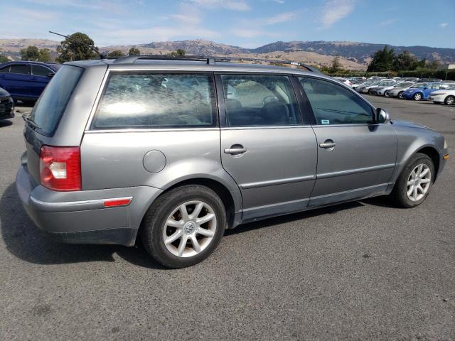 WVWVD63B74E189877 - 2004 VOLKSWAGEN PASSAT GLS GRAY photo 3