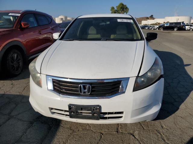 1HGCP2F32AA133880 - 2010 HONDA ACCORD LX WHITE photo 5