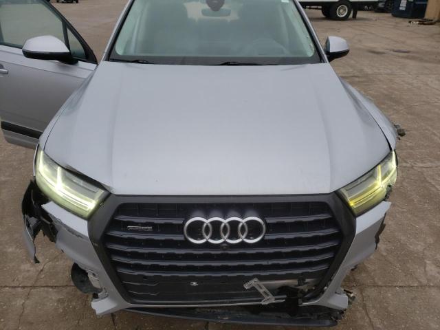 WA1VAAF7XJD011444 - 2018 AUDI Q7 PRESTIGE SILVER photo 12