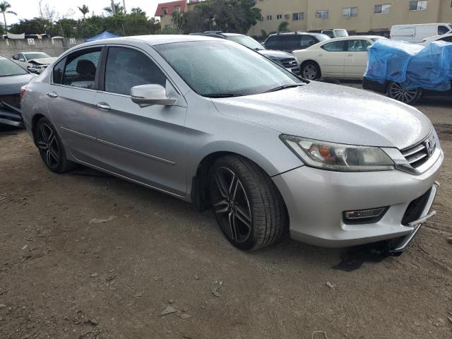 1HGCR2F81DA182529 - 2013 HONDA ACCORD EXL SILVER photo 4