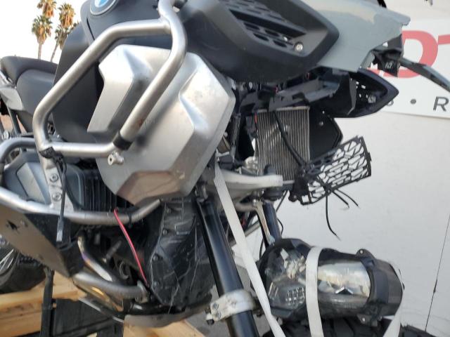 WB10M1304N6F06473 - 2022 BMW R 1250 GS ADVENTURE SILVER photo 9