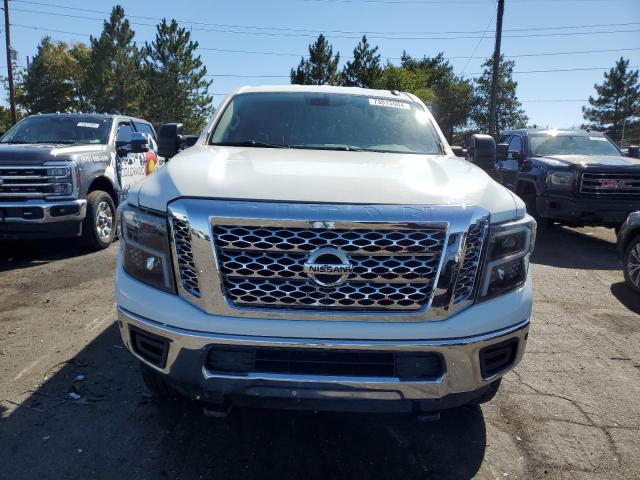 1N6BA1F43KN526020 - 2019 NISSAN TITAN XD SL WHITE photo 5