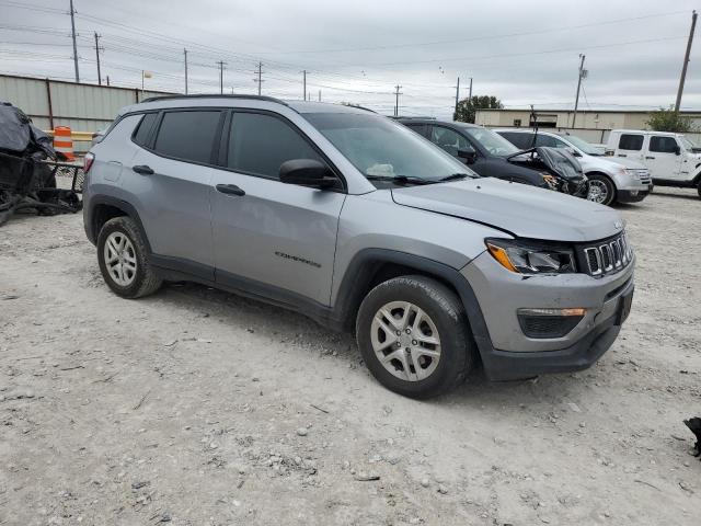 3C4NJCAB8JT133601 - 2018 JEEP COMPASS SPORT SILVER photo 4