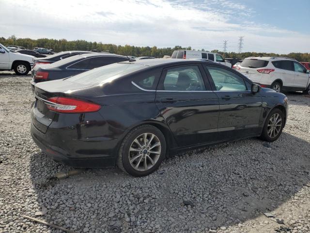 3FA6P0H71HR339536 - 2017 FORD FUSION SE BLACK photo 3