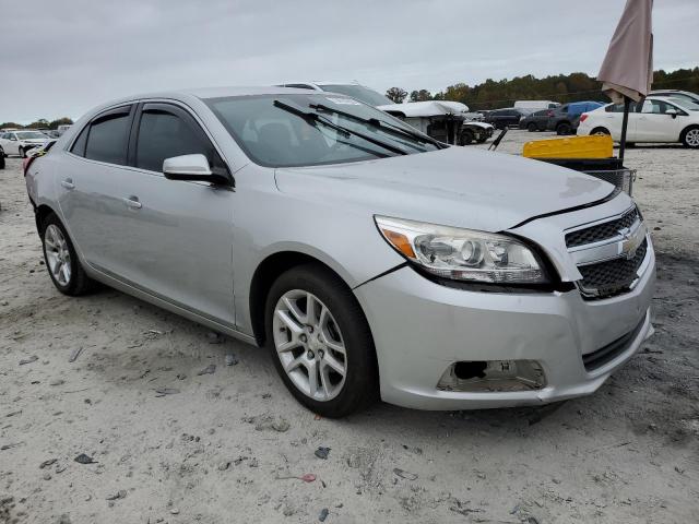 1G11D5RR5DF109315 - 2013 CHEVROLET MALIBU 1LT 银色 照片 4