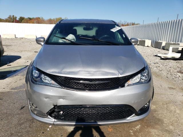 2C4RC1FGXJR204451 - 2018 CHRYSLER PACIFICA TOURING PLUS SILVER photo 5