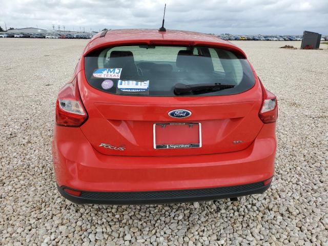 1FAHP3M21CL339127 - 2012 FORD FOCUS SEL RED photo 6