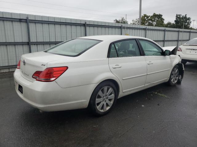 4T1BK36B06U150006 - 2006 TOYOTA AVALON XL WHITE photo 3