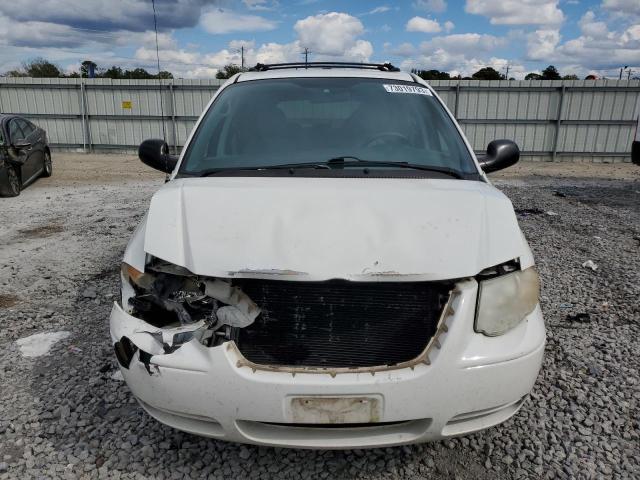 2A4GP54L86R617442 - 2006 CHRYSLER TOWN & COU TOURING WHITE photo 5