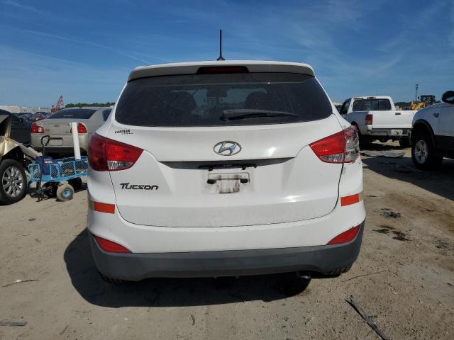 KM8JT3AF5FU108529 - 2015 HYUNDAI TUCSON GLS WHITE photo 6