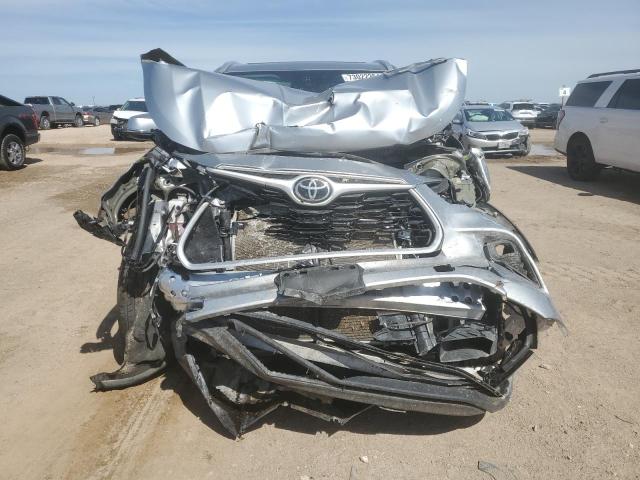 5TDGZRBH0NS201302 - 2022 TOYOTA HIGHLANDER XLE Gümüş foto 5