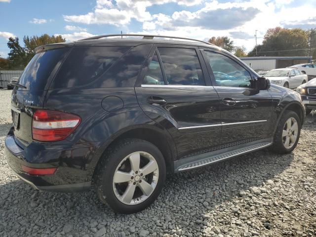 4JGBB8GB7AA606637 - 2010 MERCEDES-BENZ ML 350 4MATIC BLACK photo 3