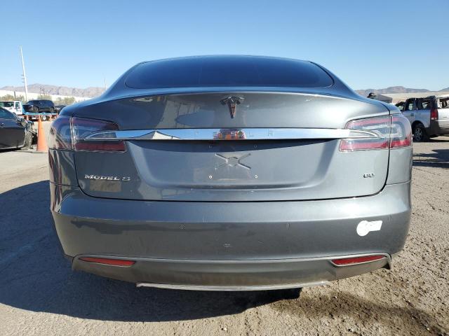 5YJSA1S1XEFP44635 - 2014 TESLA MODEL S GRAY photo 6