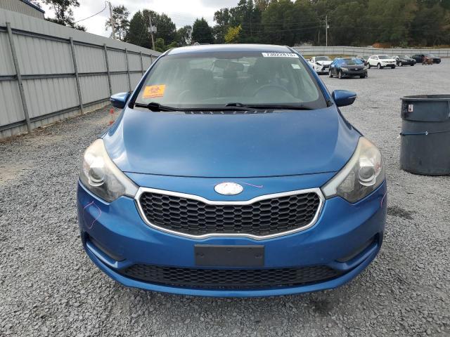 KNAFX4A6XE5123537 - 2014 KIA FORTE LX BLUE photo 5