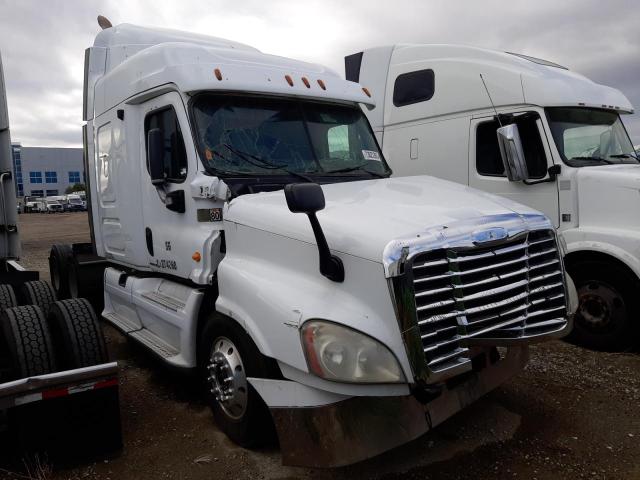 1FUJGLDR1CSBR9929 - 2012 FREIGHTLINER CASCADIA 1 WHITE photo 1