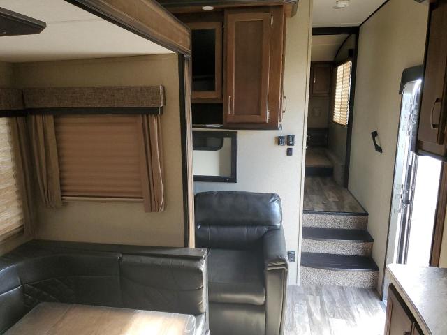 573FR3529K3409538 - 2019 5TH TRAILER CREAM photo 6