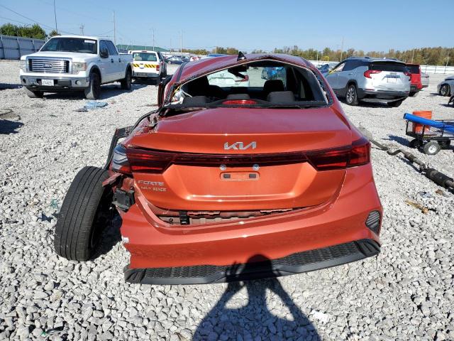 3KPF24ADXNE475215 - 2022 KIA FORTE FE ORANGE photo 6