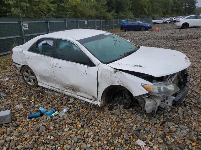 4T1BF1FK1DU674769 - 2013 TOYOTA CAMRY L WHITE photo 4