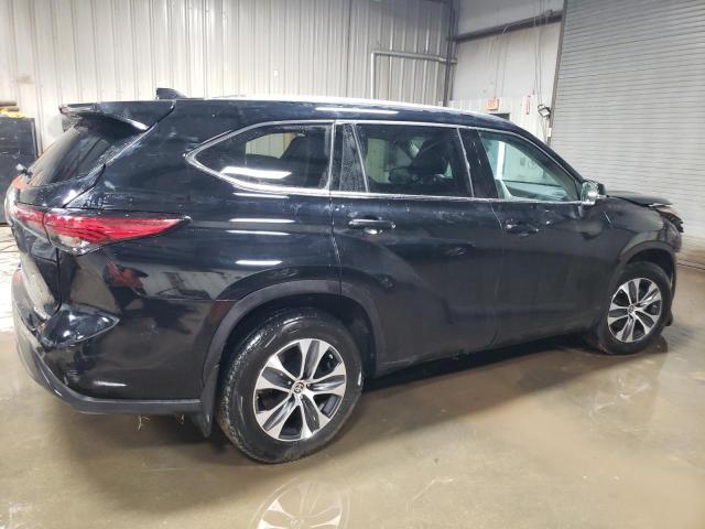 5TDGZRBH6MS559731 - 2021 TOYOTA HIGHLANDER XLE შავი ფოტო 3