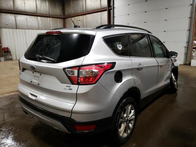 1FMCU9GD6JUB15092 - 2018 FORD ESCAPE SE SILVER photo 3