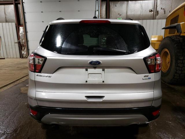 1FMCU9GD6JUB15092 - 2018 FORD ESCAPE SE SILVER photo 6