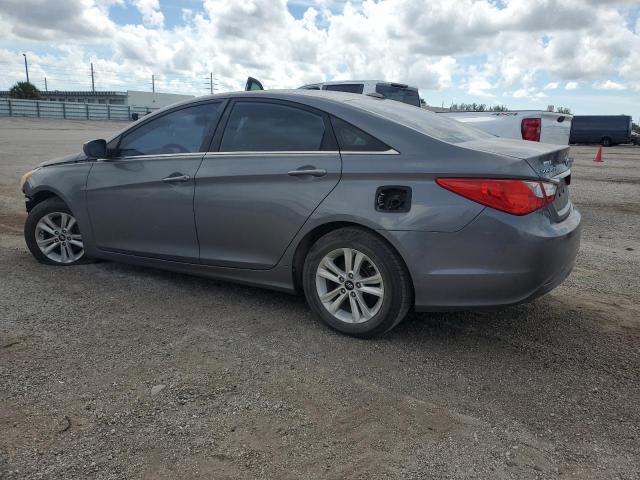 5NPEB4AC4BH214561 - 2011 HYUNDAI SONATA GLS GRAY photo 2