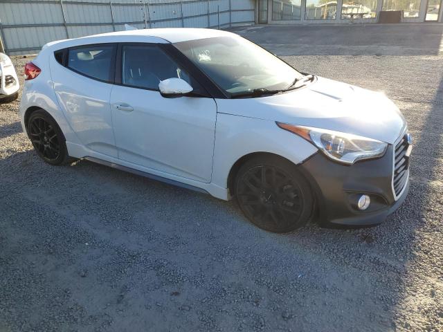 KMHTC6AE5FU233855 - 2015 HYUNDAI VELOSTER TURBO WHITE photo 4