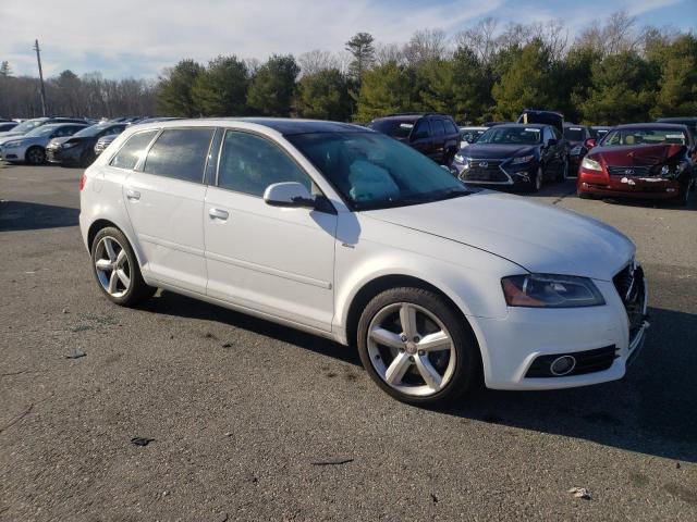 WAUKEAFM1CA128589 - 2012 AUDI A3 PREMIUM PLUS WHITE photo 4