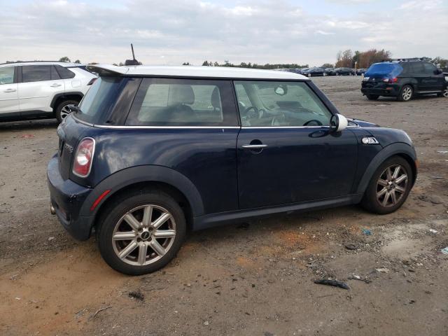 WMWSV3C51DT396380 - 2013 MINI COOPER S BLUE photo 3