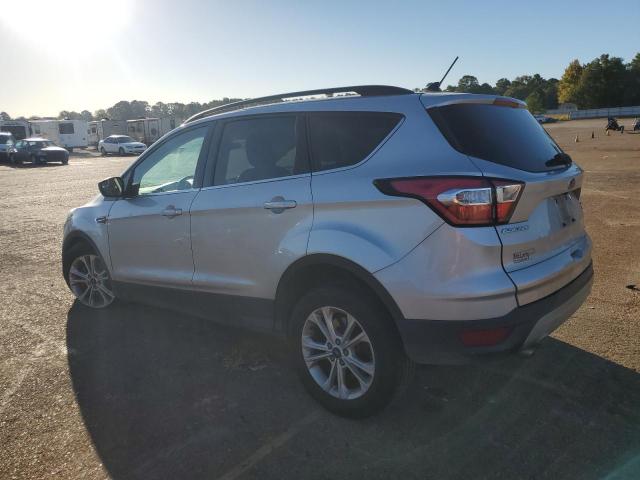 1FMCU0HD5JUA41769 - 2018 FORD ESCAPE SEL SILVER photo 2