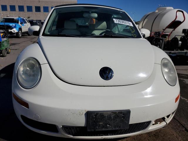 3VWFF31Y57M411672 - 2007 VOLKSWAGEN NEW BEETLE TRIPLE WHITE WHITE photo 5