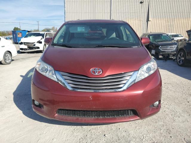 5TDYK3DC4FS613926 - 2015 TOYOTA SIENNA XLE MAROON photo 5