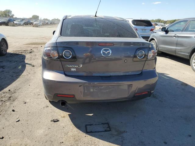 JM1BK12F681100393 - 2008 MAZDA 3 I GRAY photo 6