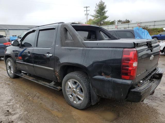 3GNFK32009G147146 - 2009 CHEVROLET AVALANCHE K1500 LTZ BLACK photo 2